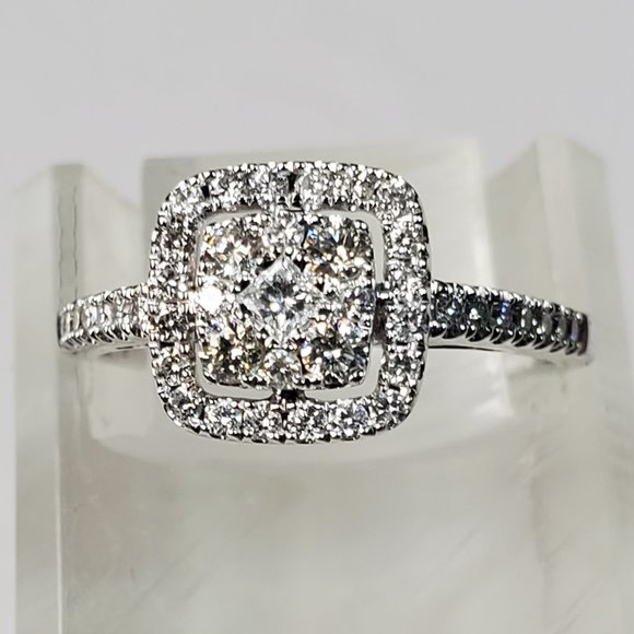 Beautiful design 14K white gold diamond ring - Picture 7 of 9